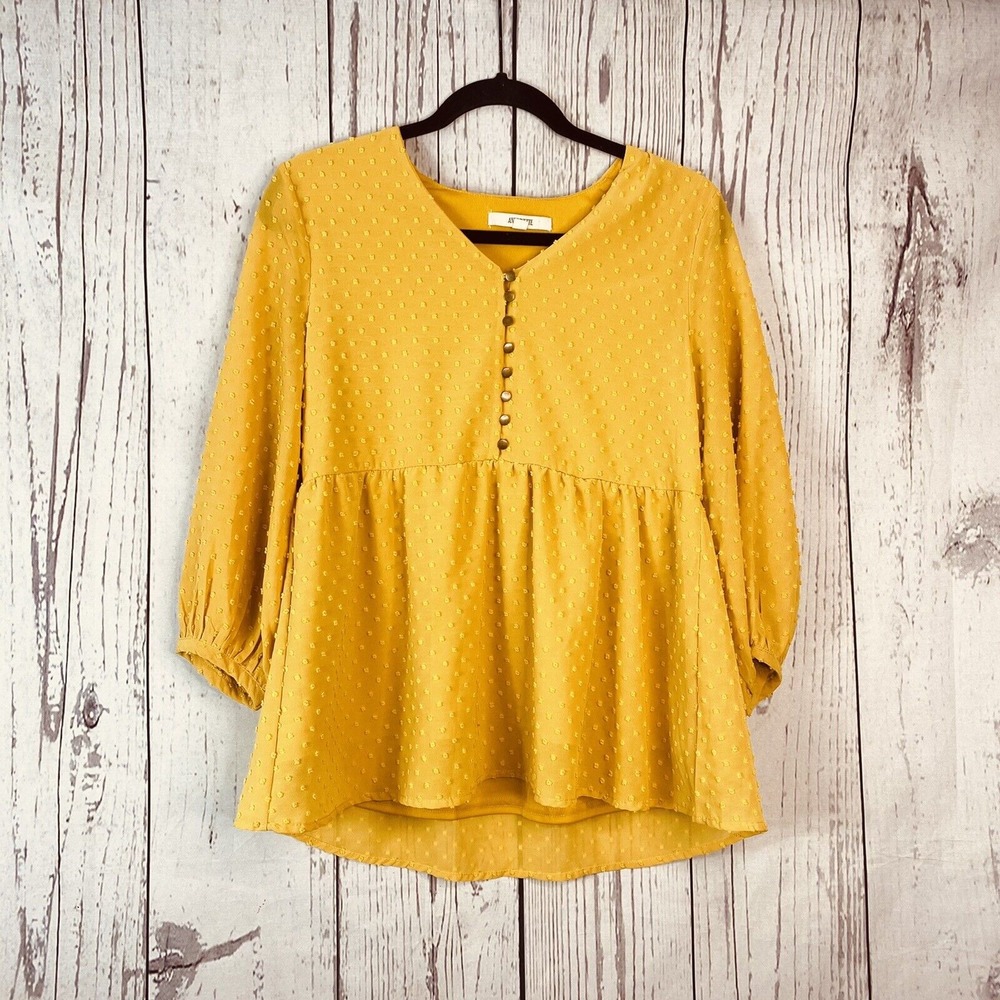 Antoinette Swiss Dot Mustard  3/4 Sleeve Baby Doll V Neck Top‎ Size S